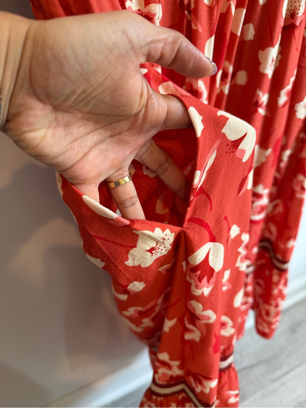 Entro Dress - Picture 6 of 11